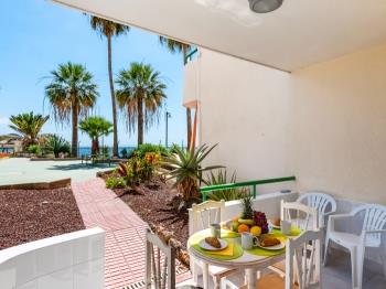 1012 Los Cristianos front row sea, pool free WiFi