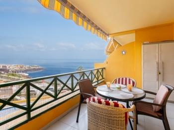 2 Sun Flower Apartment Los Gigantes